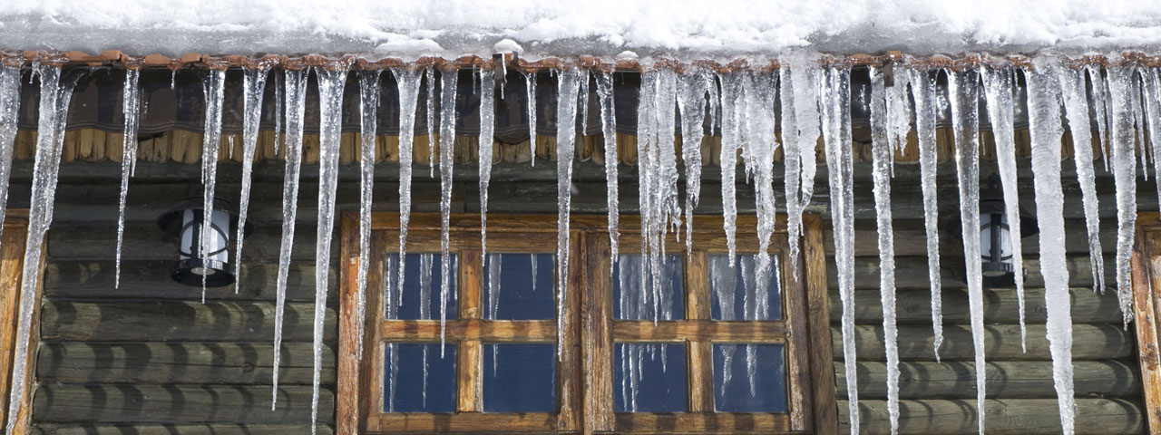Spray foam prevents ice dams by providing proper insulation in Portland attic spaces Spray foam prevents ice dams by providing proper insulation in Portland attic spaces
